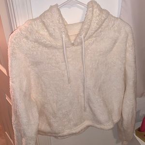 Fluffy cropped hoodie